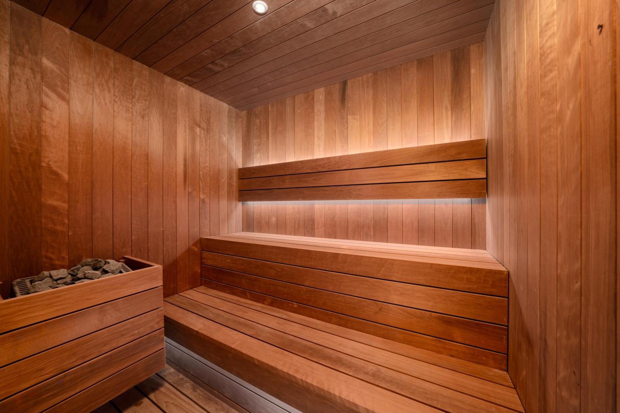 Five Luxe Hotel Dubai Eksteriør billede A modern Finnish sauna